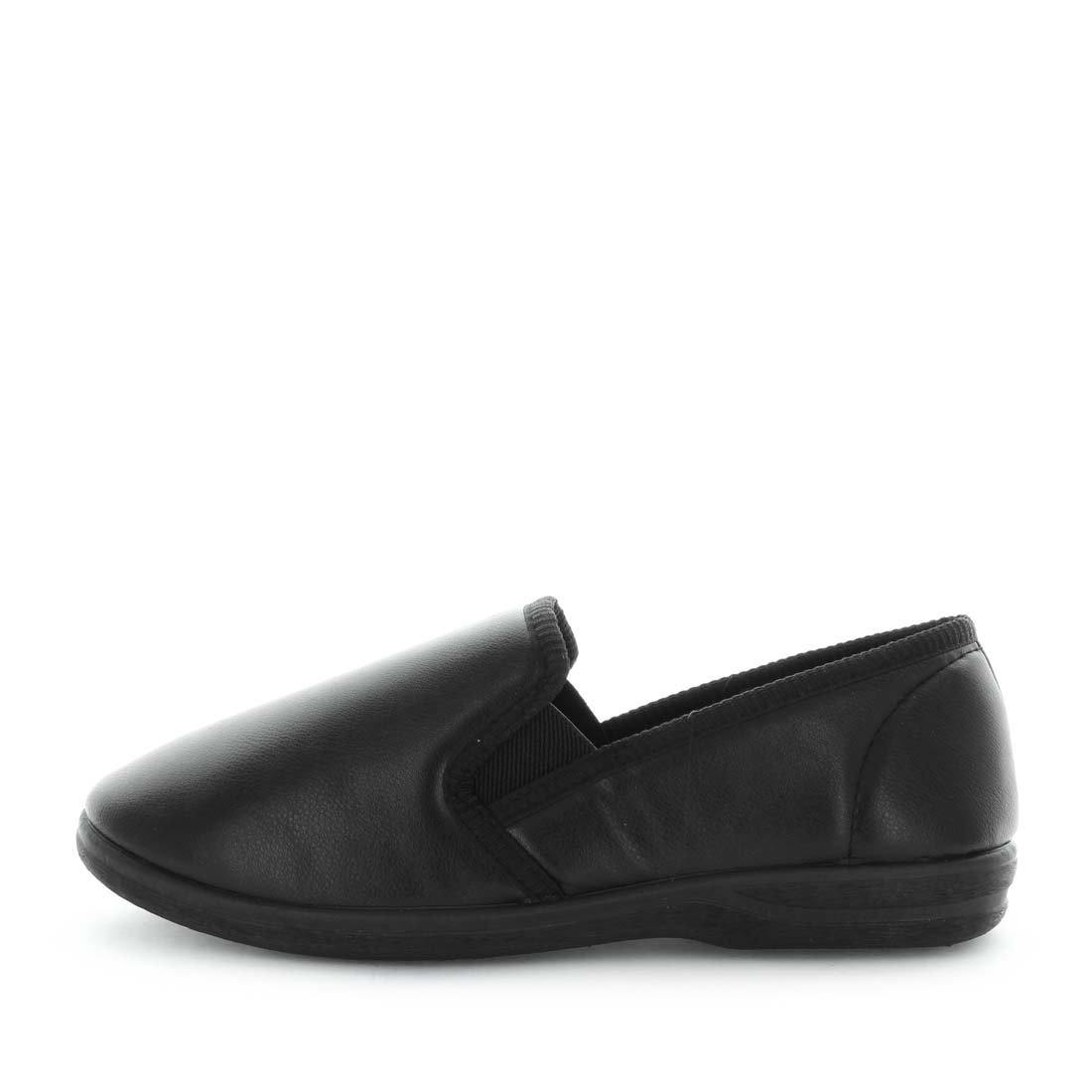 Classic mens slip on slipper, Edword by panda slippers. A black mens slipper made with soft materials and comfy fit design for the perfect indoor slipper.