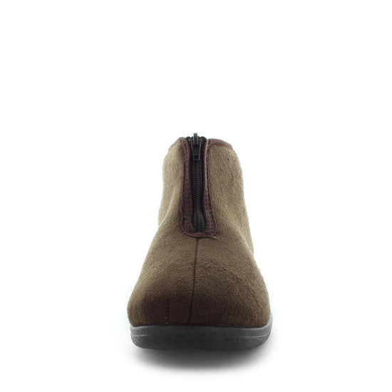 Elon by panda slippers - Panda mens slippers boots - mens slippers - slipper boots - Elon a suede like slipper with comfort padded support, front functional zip  and a durable and flexible sole.