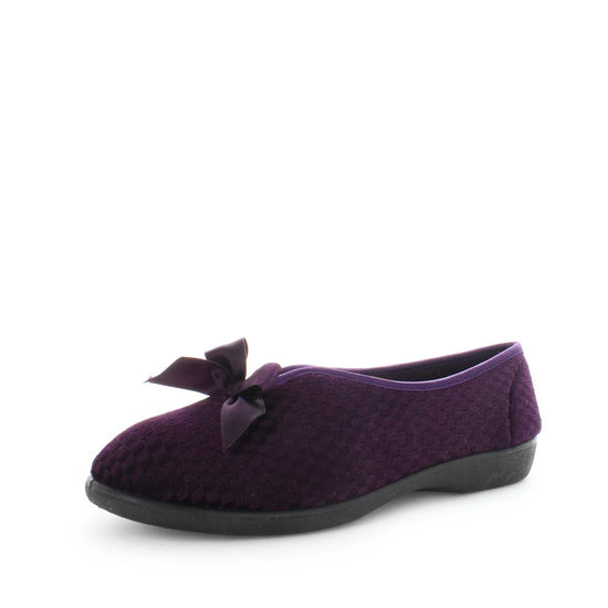EMILIA by PANDA - Flat style comfort slippers - comfort slippers weith a cute little bow and satin style lining and sock - comfort slippers